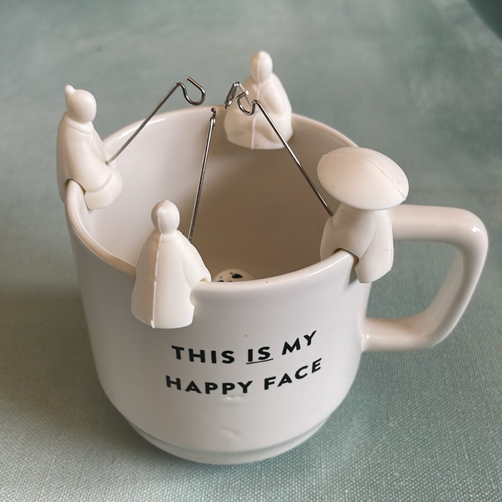 Kikkerland SiliconeTea Bag Holder + Seal Mug
